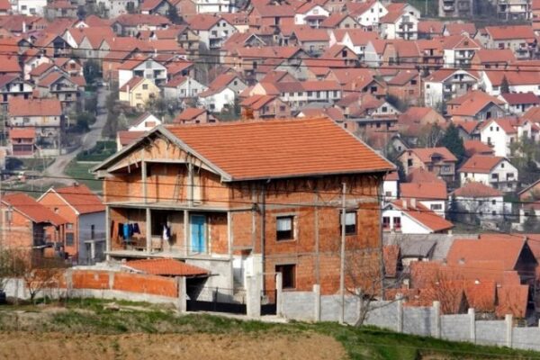 GASTARBAJTER IZ NJEMAČKE POBJESNIO ZBOG POHLEPHE FAMILIJE: Slao im novac svakog mjeseca, a onda saznao šta oni zapravo rade