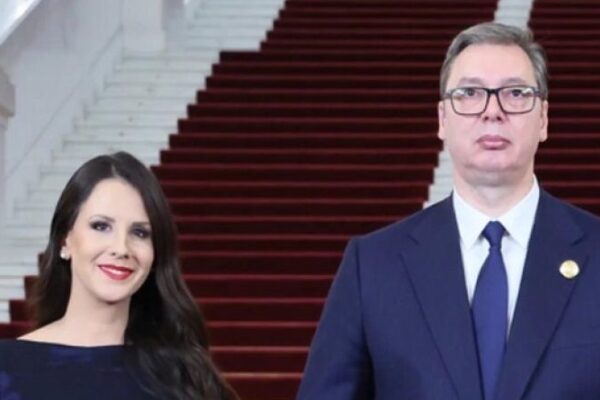 POGLEDAJTE HALJINU KOJU JE OBUKLA TAMARA VUČIĆ U KINI: Svi u 1 detalj gledaju!